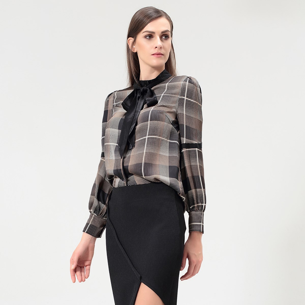 Tartanskjorta med Ascot-slips