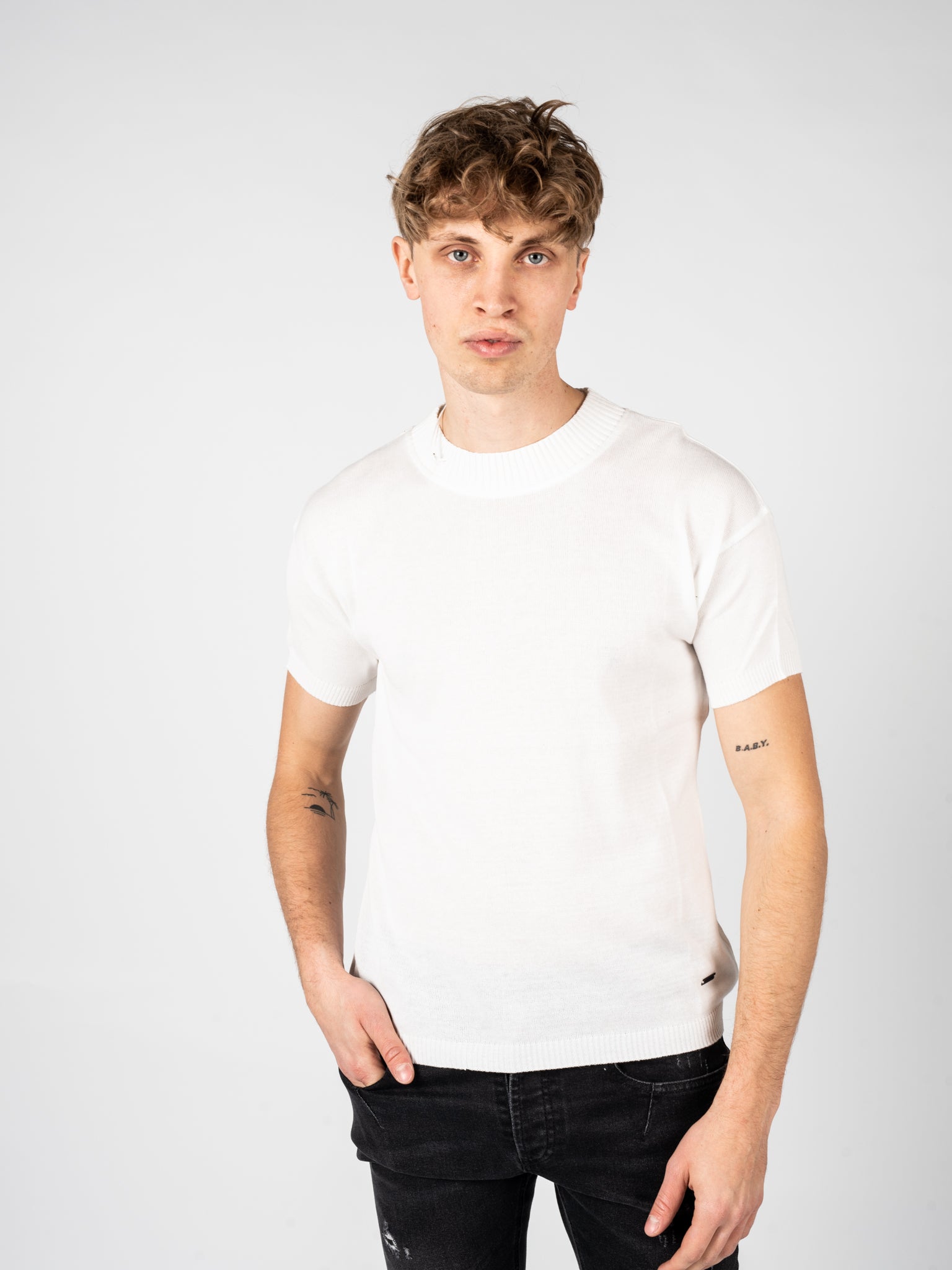 Takeshy Kurosawa T-shirt Över Filo Herr – bild 2