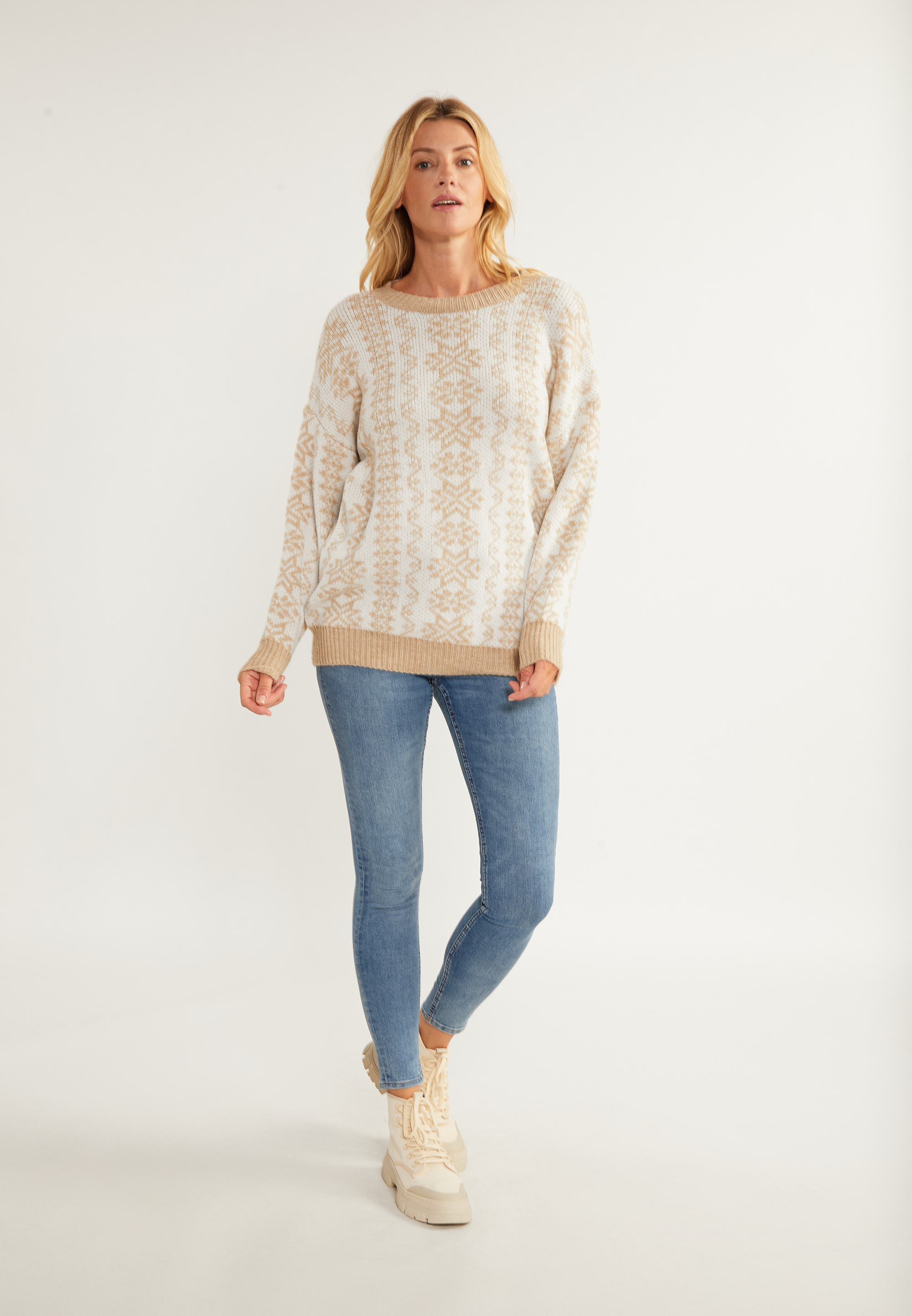 Thumbnail - usha BLUE LABEL Pull oversize en tricot lynnea