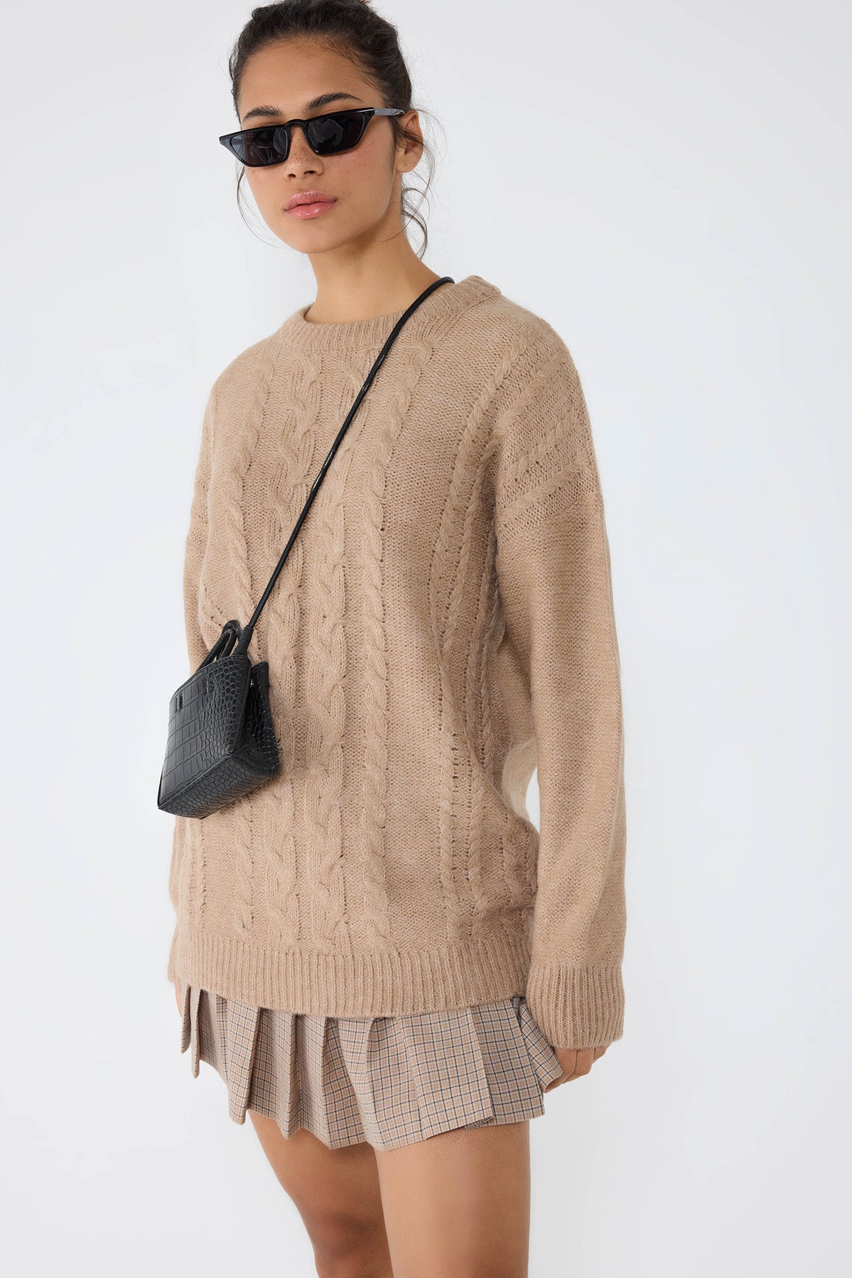Thumbnail - Gestrickter Pullover
