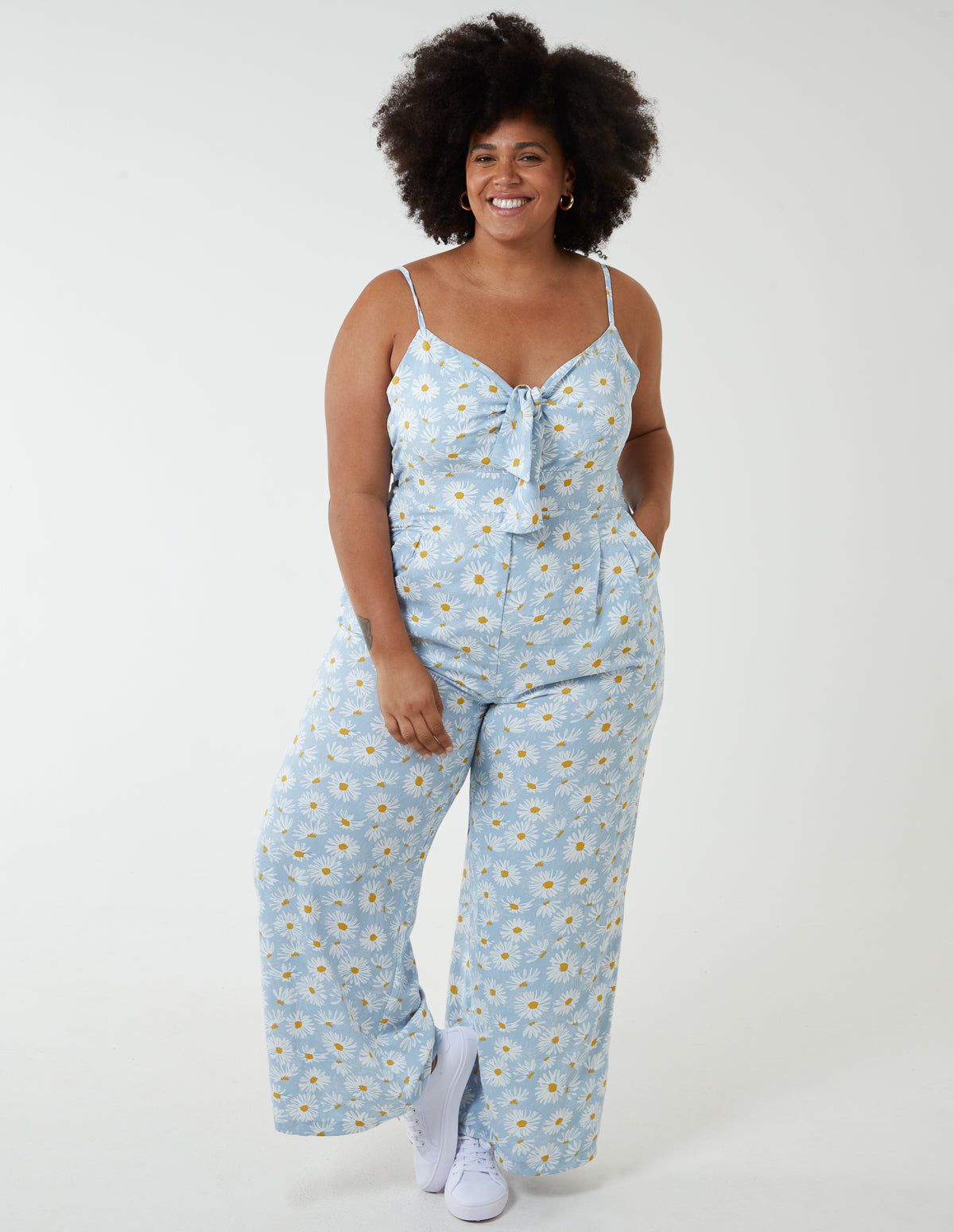 Blue Vanilla Womens Curve Daisy Print Tie Front Jumpsuit - Size UK 26-28
