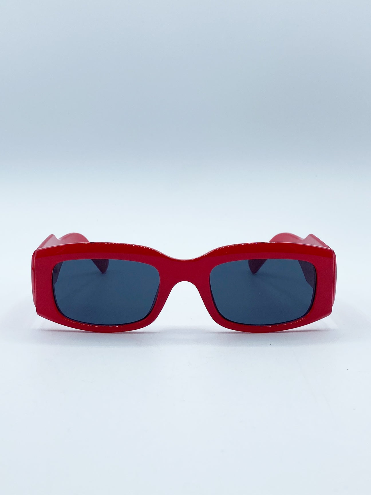 SVNX Unisex Chunky Rectangle Sunglasses in Red - One Size
