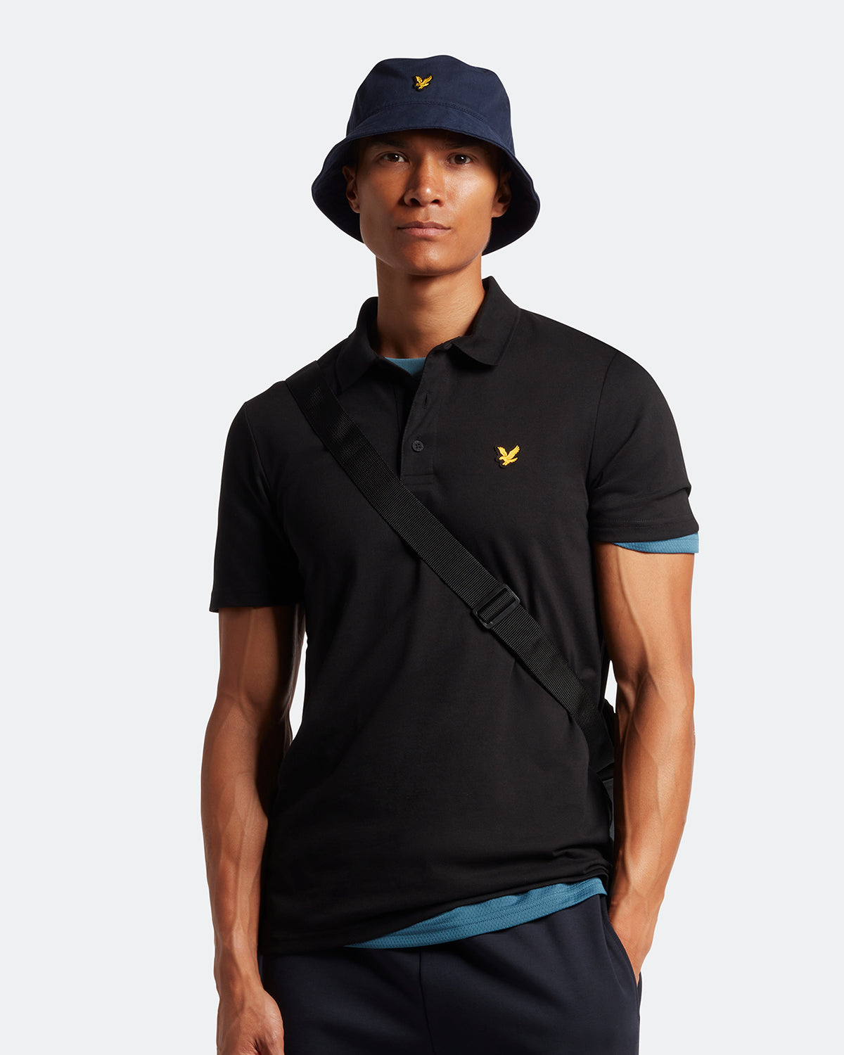 Thumbnail - Lyle & Scott Sport Poloshirt mit kurzen Ärmeln in Schwarz