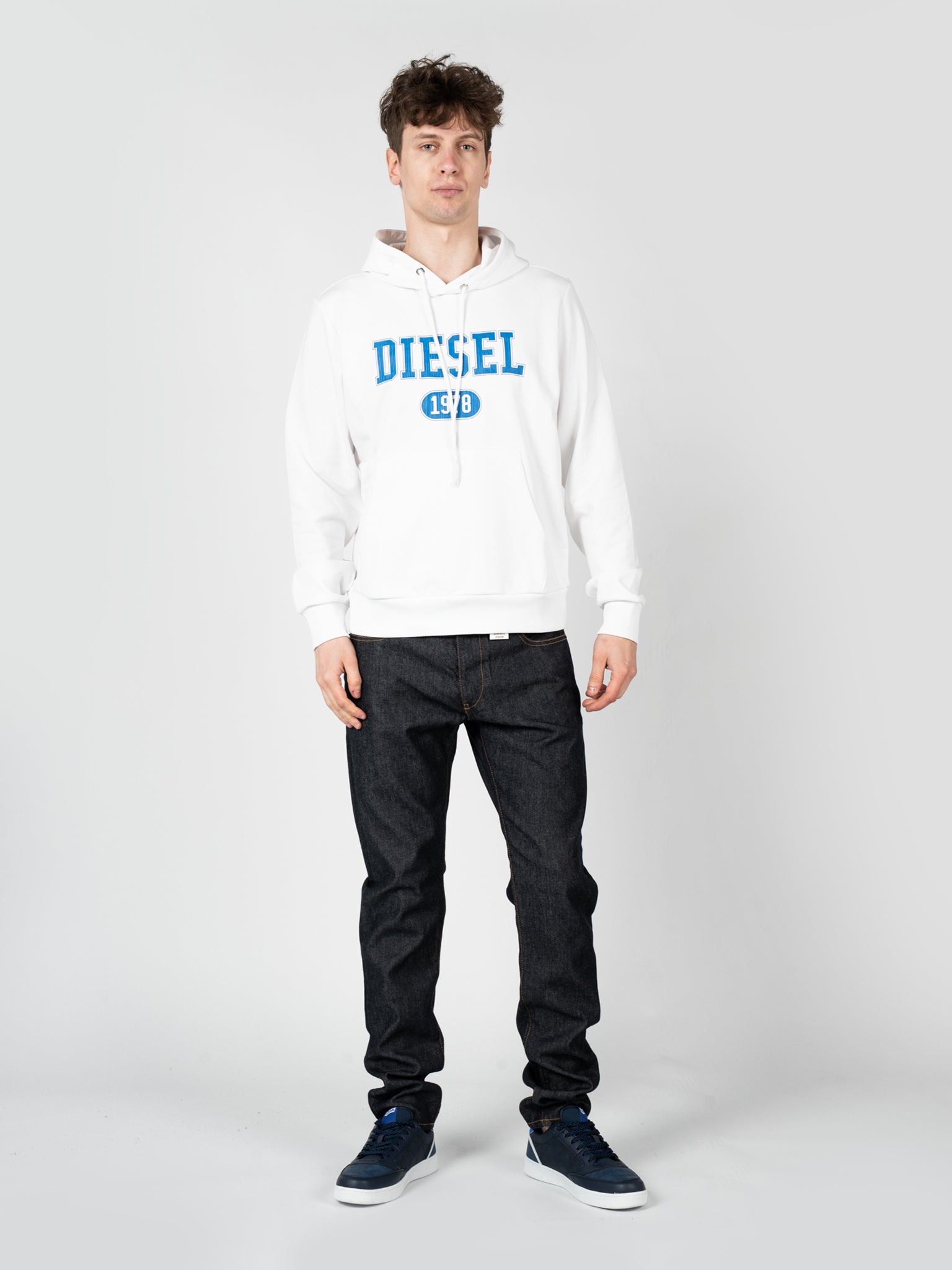 Diesel Huvtröjor S-GINN-HOOD-K25 hoodies herr – bild 6