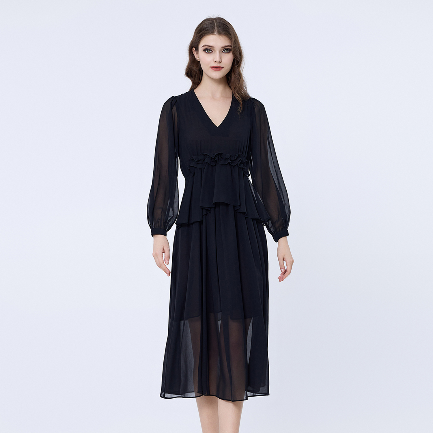 Thumbnail - Langes Rüschenkleid aus Chiffon