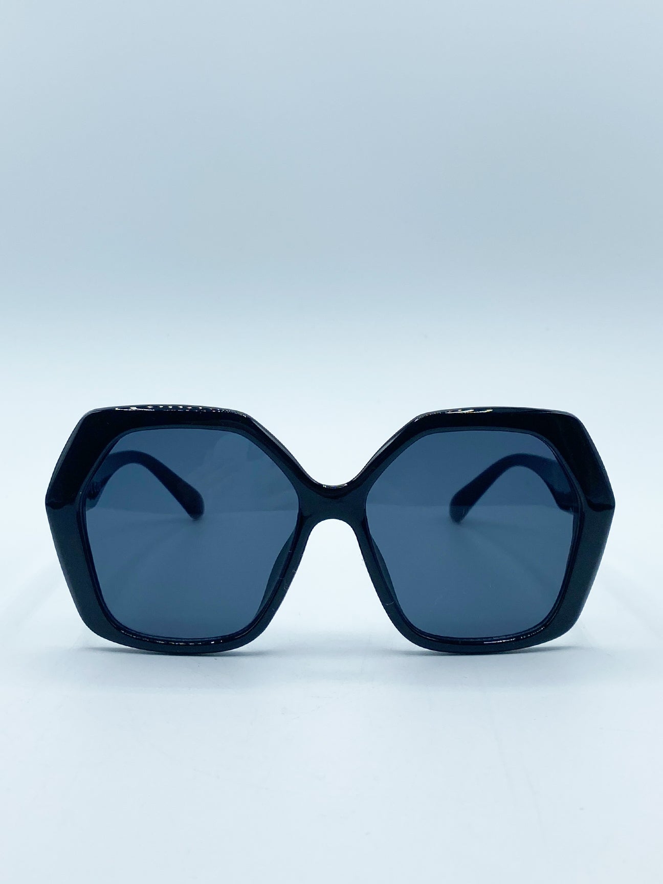 SVNX Womens Oversized Rounded Angular Sunglasses in Black - One Size