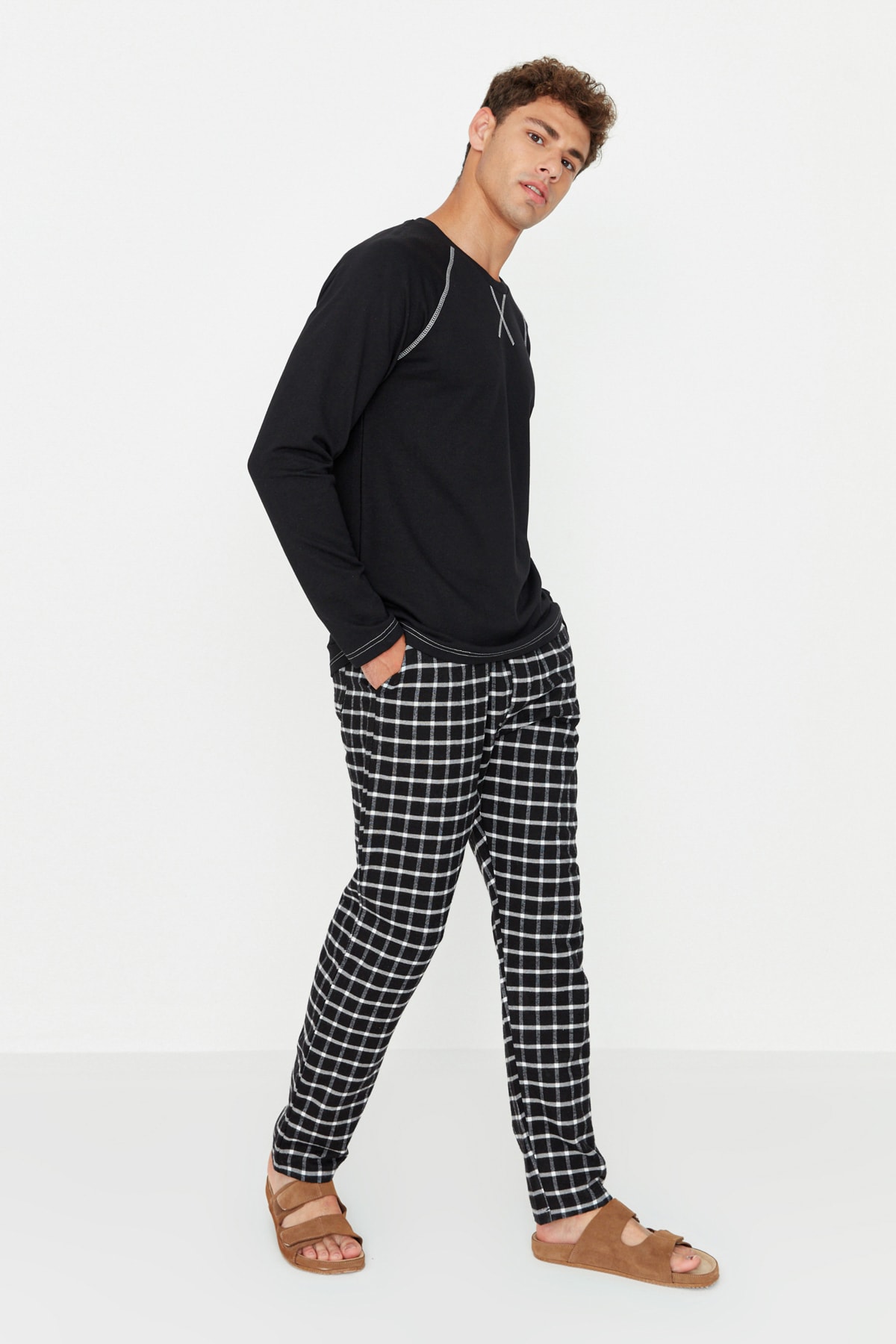 Trendyol Herrar Crew Neck Pyjamas Set – bild 2