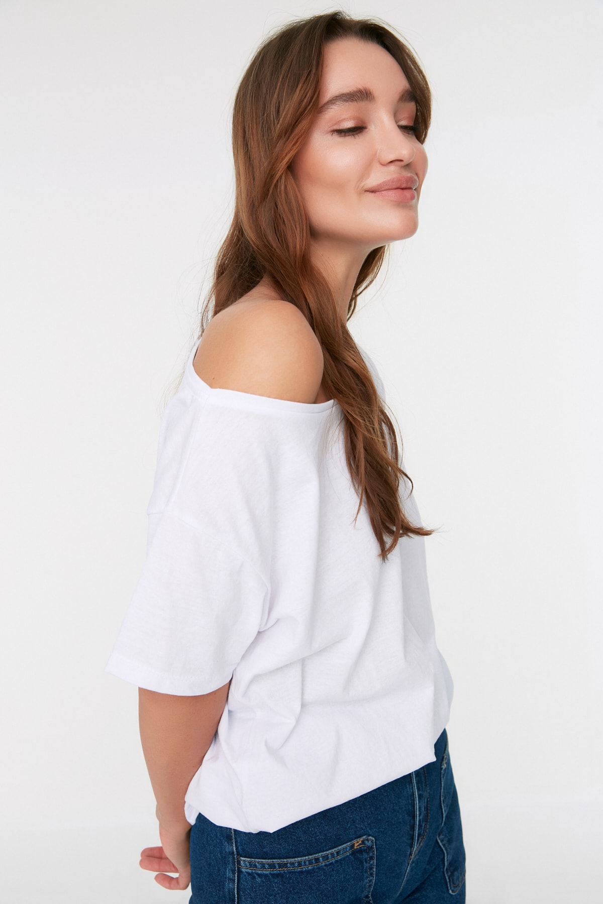 Trendyol Dam T-shirt med rak passform – bild 2